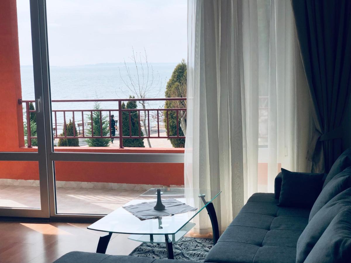 Beautiful Apartment Right By The Sea, سفيتي فلاس المظهر الخارجي الصورة