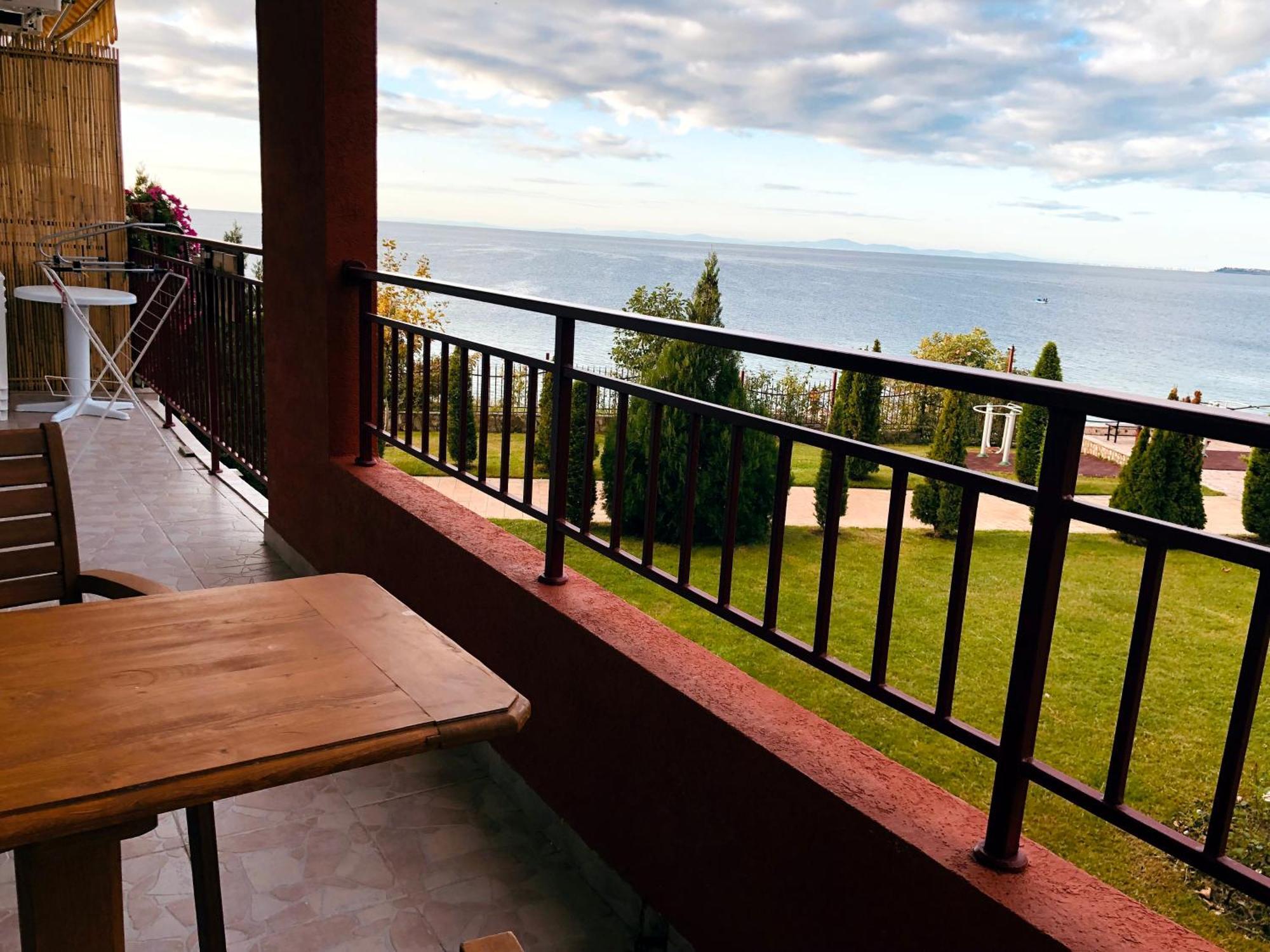 Beautiful Apartment Right By The Sea, سفيتي فلاس المظهر الخارجي الصورة